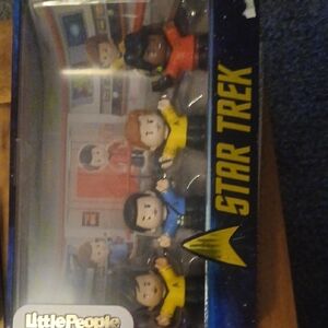 Fisher-Price Red and Yellow Action Figures Playset